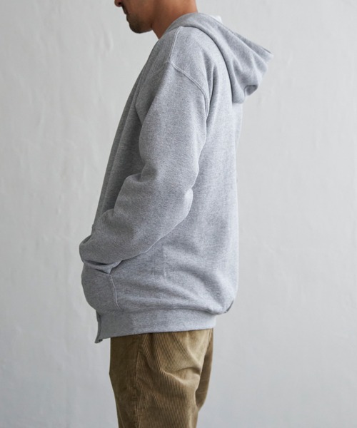 GILDAN（ギルダン）の「【GILDAN/ギルダン】8.0oz USA ヘビーブレンドZIPパーカー（パーカー・メンズ・ブラック/グレー/ホワイト/ダークブラウン/ロイヤルブルー/ネイビー/レッド/マルーン・M/L/LL）」の15枚目の写真