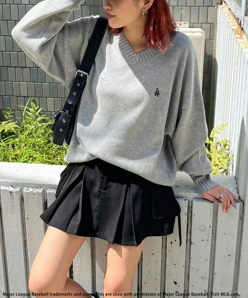 BACK TO THE FIELD（バック トゥー ザ フィールド）の「【MLB】プルオーバーニットトップス（ニット/セーター・レディース・グレー/ブラック/ネイビー・FREE）」の11枚目の写真