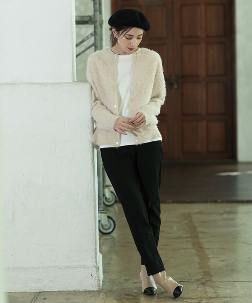 OPAQUE.CLIP（オペークドットクリップ）の「《BAILA掲載》シャギーニットミドルカーディガン【洗濯機洗い可】（カーディガン/ボレロ・レディース・ブラック/オフホワイト/チャコールグレー/グリーン/パープル系1・38/40）」の14枚目の写真