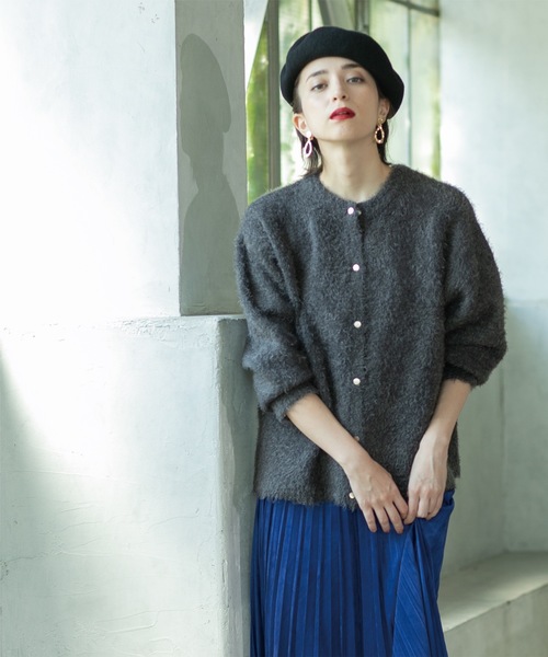 OPAQUE.CLIP（オペークドットクリップ）の「《BAILA掲載》シャギーニットミドルカーディガン【洗濯機洗い可】（カーディガン/ボレロ・レディース・ブラック/オフホワイト/チャコールグレー/グリーン/パープル系1・38/40）」の18枚目の写真