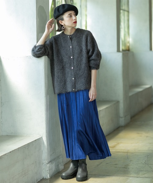 OPAQUE.CLIP（オペークドットクリップ）の「《BAILA掲載》シャギーニットミドルカーディガン【洗濯機洗い可】（カーディガン/ボレロ・レディース・ブラック/オフホワイト/チャコールグレー/グリーン/パープル系1・38/40）」の19枚目の写真