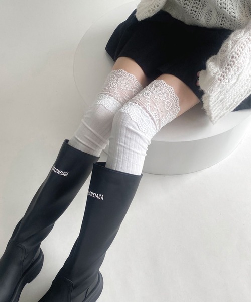 Vipoa(ヴィポア)の「lace knee high socks(ソックス/靴下・レディース・ホワイト/ライトグレー/グレー/ブラック・FREE)」の11枚目の写真