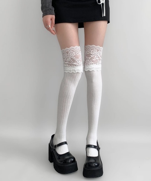 Vipoa(ヴィポア)の「lace knee high socks(ソックス/靴下・レディース・ホワイト/ライトグレー/グレー/ブラック・FREE)」の9枚目の写真