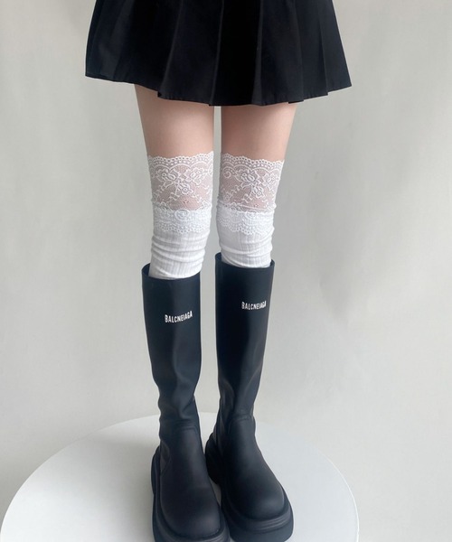 Vipoa(ヴィポア)の「lace knee high socks(ソックス/靴下・レディース・ホワイト/ライトグレー/グレー/ブラック・FREE)」の14枚目の写真