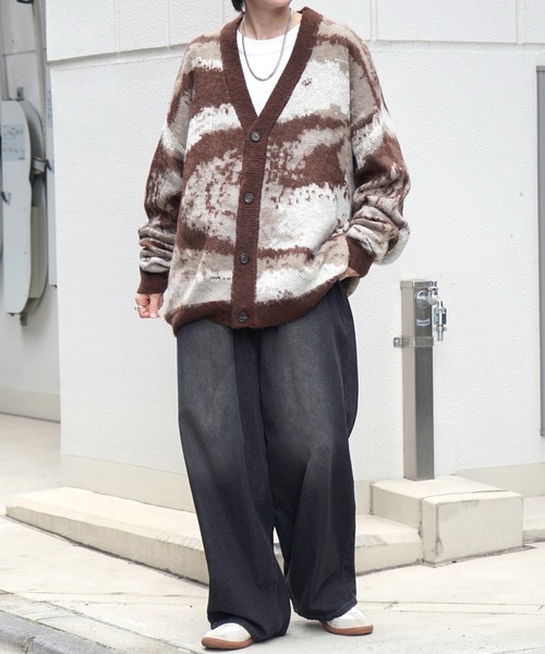 Confirm(コンファーム)の「ベーシック クルーネック コットンロンT(Tシャツ/カットソー・メンズ・ホワイト/ブラック・M/L)」の8枚目の写真