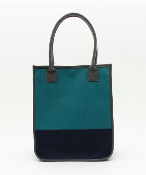 LBC(エルビーシー)の「ブロヴァーブトート (トートバッグ・レディース・ネイビー/ベージュ/グリーン・ONE SIZE)」の5枚目の写真