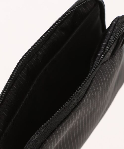 THE NORTH FACE(ザノースフェイス)の「THE NORTH FACE Hazy Wallet NM82460(財布・メンズ・ブラック・FREE)」の2枚目の写真