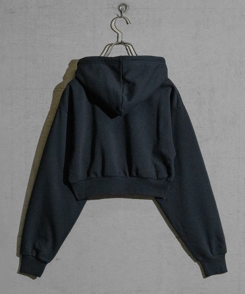 セール】【t】〔神保町にゃんこ堂〕ネコプリント ショート丈フーディ