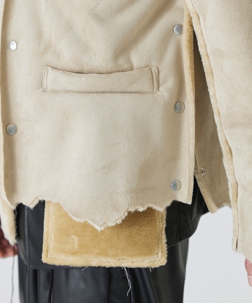 DIET BUTCHER（ダイエットブッチャー）の「DIET BUTCHER/ダイエットブッチャーEcopel sheepskin blouson ムートンブルゾン（ムートンコート・メンズ・ライトベージュ/ブラック・3/2）」の10枚目の写真