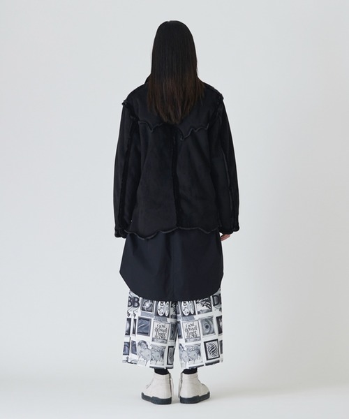 DIET BUTCHER（ダイエットブッチャー）の「DIET BUTCHER/ダイエットブッチャーEcopel sheepskin blouson ムートンブルゾン（ムートンコート・メンズ・ライトベージュ/ブラック・3/2）」の12枚目の写真