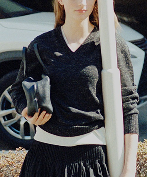 NOTHING WRITTEN(ナッシングリトゥン)の「NOTHING WRITTEN / ナッシングリトゥン POCKET TOTE BAG トートバッグ ラムレザー 秋物 秋服 2026年秋冬(トートバッグ・レディース・アイボリー/ブラック・FREE)」の13枚目の写真