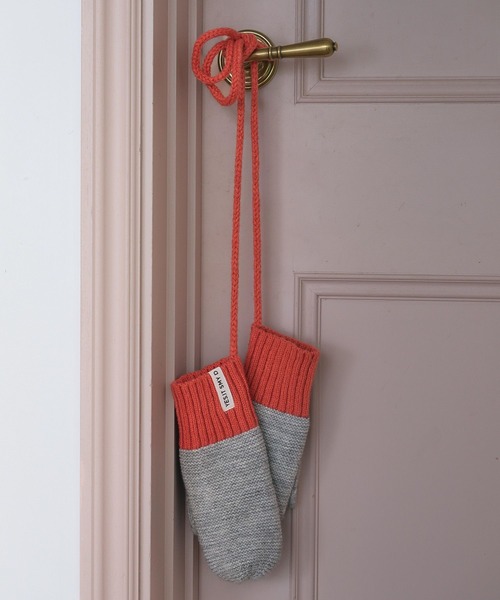 studio CLIP（スタディオクリップ）の「コード付きカラーニットミトン（手袋・レディース・ピンク/グリーン/グレー・FREE）」の5枚目の写真