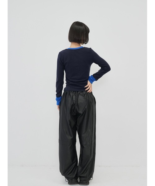 Enewd nina(エニュードニーナ)の「【ZOZO限定】ハーフボタン バイカラー トップス 長袖 カットソー【 秋冬新作 】(Tシャツ/カットソー・レディース・ブルー・FREE)」の15枚目の写真