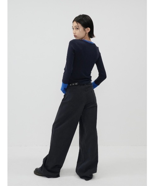 Enewd nina(エニュードニーナ)の「【ZOZO限定】ハーフボタン バイカラー トップス 長袖 カットソー【 秋冬新作 】(Tシャツ/カットソー・レディース・ブルー・FREE)」の8枚目の写真