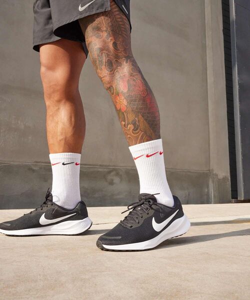 セール】ナイキ レボリューション 7 メンズ ロード ランニングシューズ