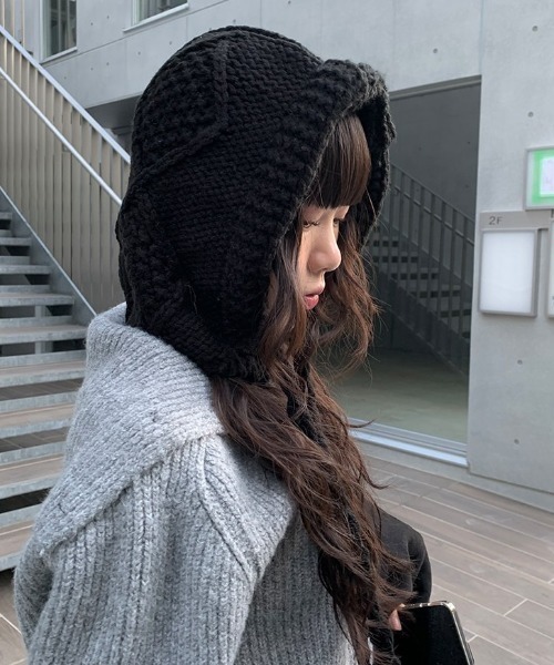 anyonemore(エニワンモア)の「ニューアプレッツバラクラバフードニット帽(ニットキャップ/ビーニー・レディース・ブラック・FREE)」の2枚目の写真
