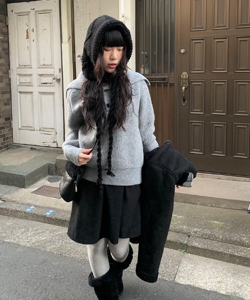 anyonemore(エニワンモア)の「ニューアプレッツバラクラバフードニット帽(ニットキャップ/ビーニー・レディース・ブラック・FREE)」の8枚目の写真