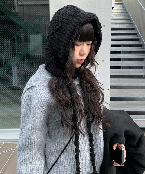 anyonemore(エニワンモア)の「ニューアプレッツバラクラバフードニット帽(ニットキャップ/ビーニー・レディース・ブラック・FREE)」の3枚目の写真