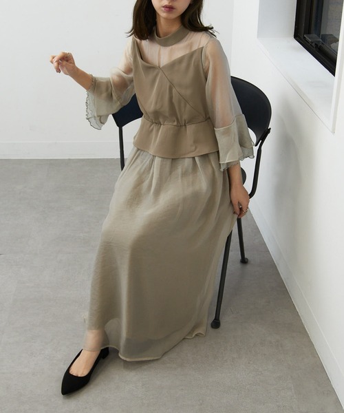 MAISON BREEZE（メゾンブリーズ）の「【MAISON BREEZE】デコルテシアーペプラムフリルワンピース 結婚式 二次会 成人式 謝恩会 パーティー フォーマル オケージョン セレモニー trc（ワンピース・レディース・ブラック/グレイッシュベージュ/チャコールグレー・FREE）」の20枚目の写真