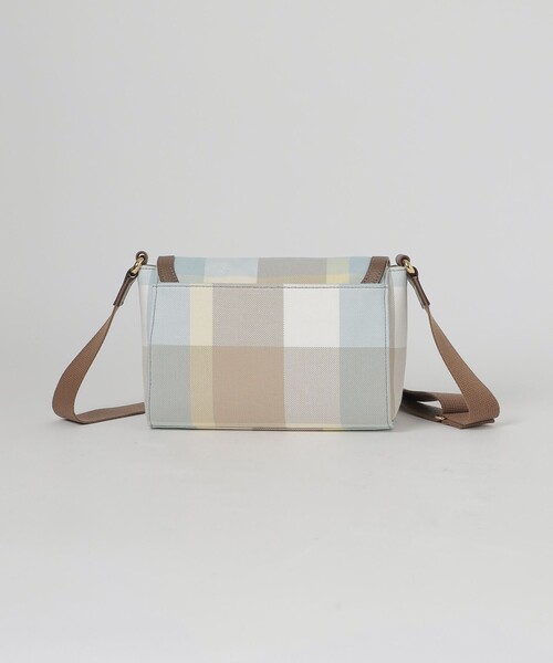 BLUE LABEL CRESTBRIDGE（ブルーレーベルクレストブリッジ）の「クレストブリッジチェックキャンバスかぶせショルダー（ショルダーバッグ・レディース・レッド/ベージュ系その他/グリーン系その他・FREE）」の21枚目の写真