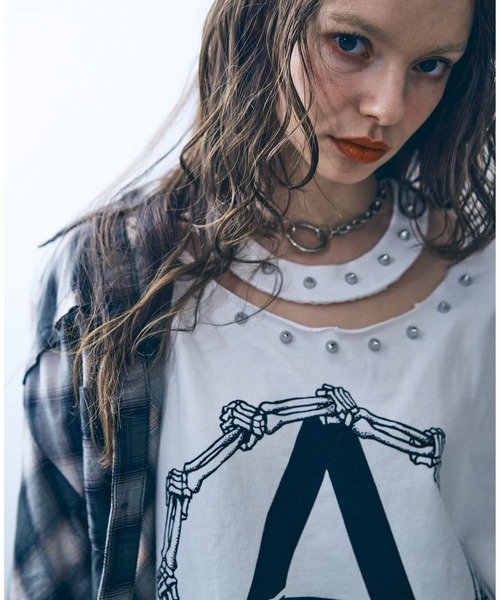 RNA(アールエヌエー)の「M2401 メッシュスリーブスタッズロンT(Tシャツ/カットソー・レディース・ピンク/ホワイト/ブラック・MEDIUM)」の22枚目の写真