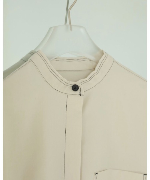 anuke（アンヌーク）の「Standcollar Cutoff Shirts（シャツ/ブラウス・レディース・ネイビー/ホワイト・FREE）」の12枚目の写真