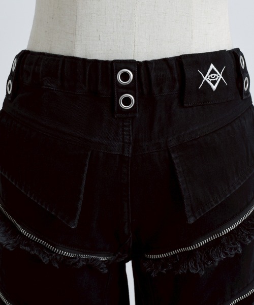 REFLEM/レフレム　クロスパッチZIP切替ワイドデニムカーゴパンツ　ブラック REFLEM/レフレム』クロスパッチZIP切替ワイドデニムカーゴパンツ
