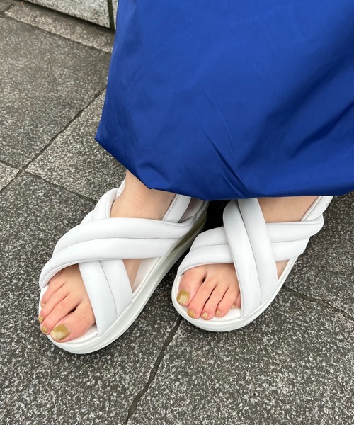 NIKE FJ5929-100 NIKE アイラ　タグ付き NIKE FJ5929-100 NIKE アイラ タグ付き - メルカリ