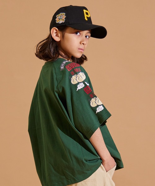 PAIRMANON STREET(ペアマノンストリート)の「【PAIRMANON STREET】ラグラン 袖 プリント 半袖 Tシャツ(Tシャツ/カットソー・キッズ・ブラック系その他2/ブラック/ブラック系その他3/ブラック系その他/ブルー/ホワイト系その他2/ベージュ/ホワイト/ホワイト系その他3/ホワイト系その他/グリーン/パープル系その他/ブラック系その他4・140/110/90/160/150/120/130/100)」の11枚目の写真