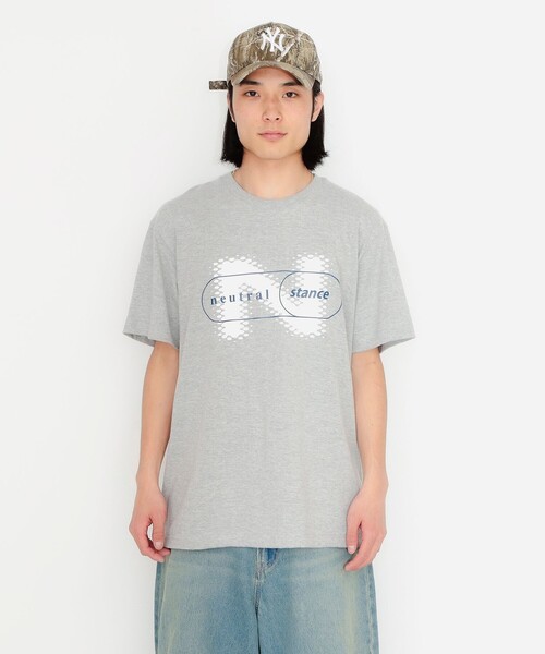 BEAMS T(ビームスティー)の「BEAMS / neutral stance T-SHIRT(Tシャツ/カットソー・メンズ・グレー/ブラック・S/M/L/XL)」の5枚目の写真