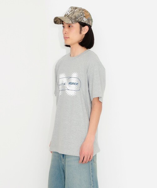 BEAMS T(ビームスティー)の「BEAMS / neutral stance T-SHIRT(Tシャツ/カットソー・メンズ・グレー/ブラック・S/M/L/XL)」の6枚目の写真