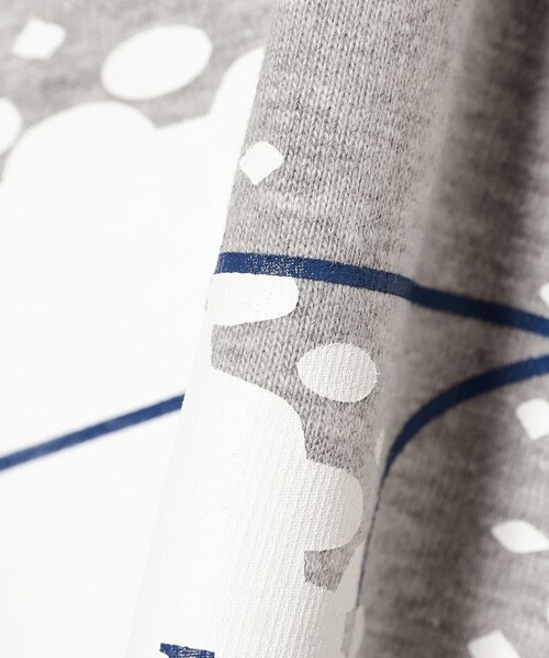 BEAMS T(ビームスティー)の「BEAMS / neutral stance T-SHIRT(Tシャツ/カットソー・メンズ・グレー/ブラック・S/M/L/XL)」の9枚目の写真