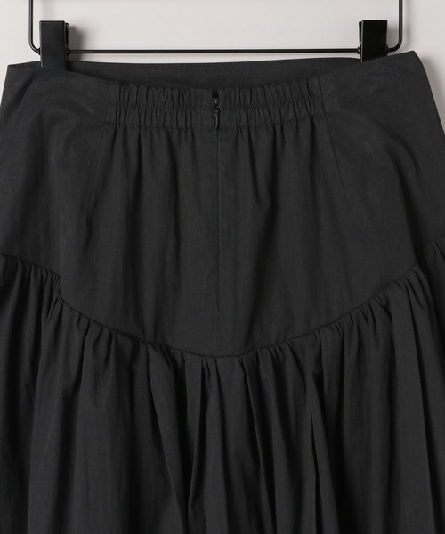 eL（エル）の「【eL】Volume Flare Skirt/452920（スカート・レディース・ブラック/オフホワイト/レッド・FREE）」の17枚目の写真