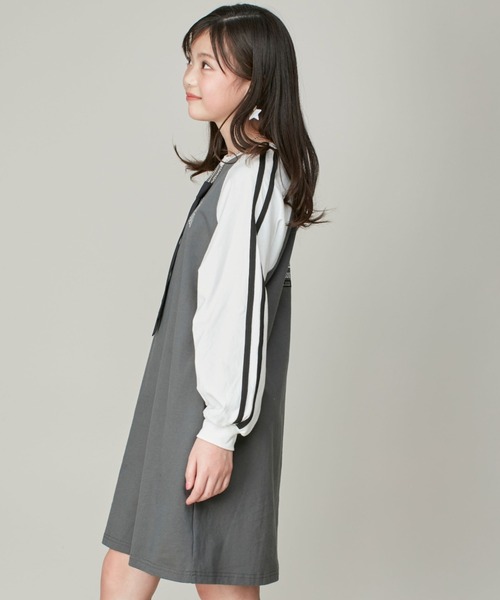 JENNI love（ジェニィラブ）の「【コットン100％】そでラインラグランTシャツワンピ（ワンピース・キッズ・サックスブルー/ブラック/チャコールグレー・160cm/150cm/140cm/130cm）」の2枚目の写真