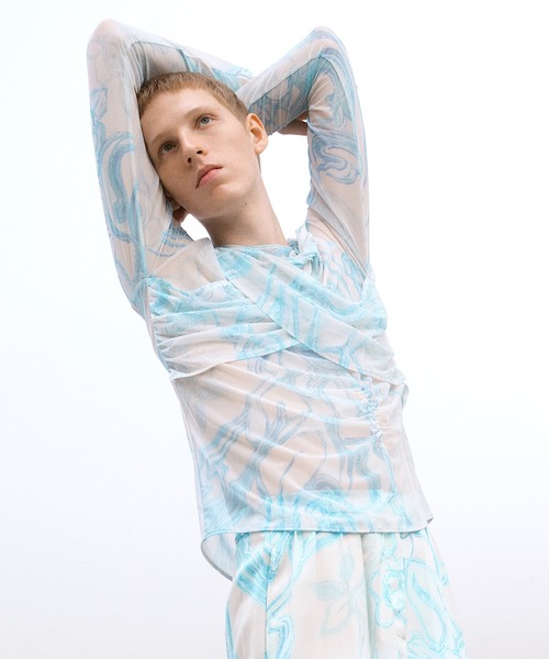 RUMCHE(ラムシェ)の「Marble Grace Twist Tulle Tops / マーブルグレースツイストチュールトップス(その他トップス・レディース・ブルー系その他・FREE)」の2枚目の写真