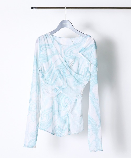 RUMCHE(ラムシェ)の「Marble Grace Twist Tulle Tops / マーブルグレースツイストチュールトップス(その他トップス・レディース・ブルー系その他・FREE)」の6枚目の写真