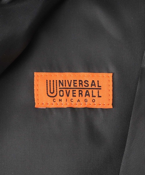 UNIVERSAL OVERALL(ユニバーサルオーバーオール)の「撥水 ソフトポリエステル ワンショルダー スリング ボディバッグ 大容量(ボディバッグ/ウエストポーチ・メンズ・ブラック・FREE)」の7枚目の写真