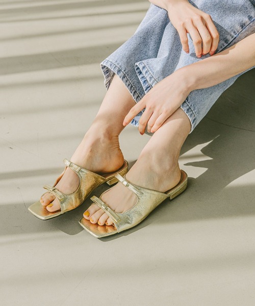 BAYFLOW（ベイフロー）の「ダブルリボンサンダル（サンダル・レディース・シルバー/ゴールド・MEDIUM/LARGE）」の22枚目の写真