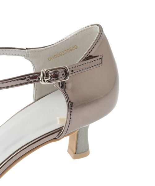 AMERICAN HOLIC（アメリカンホリック）の「ナロークロスストラップサンダル（サンダル・レディース・チャコールグレー/ピンクゴールド・S/M/L）」の6枚目の写真