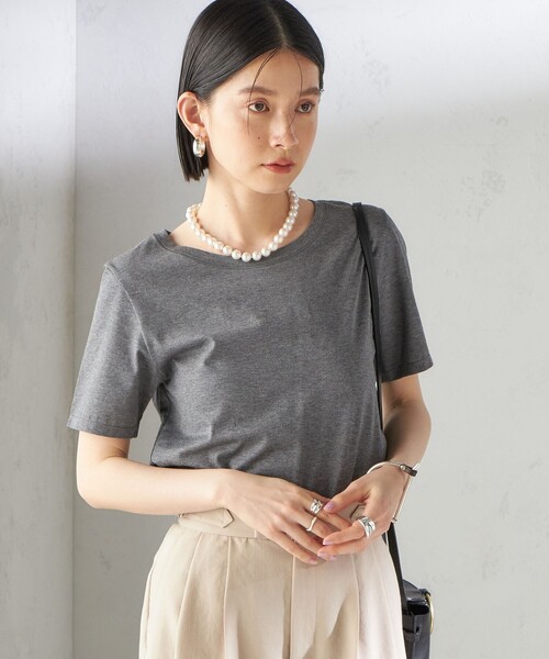 SHIPS（シップス）の「ギザコットン ベーシック TEE（Tシャツ/カットソー・レディース・ダークグレー/ホワイト・ONE SIZE）」の3枚目の写真