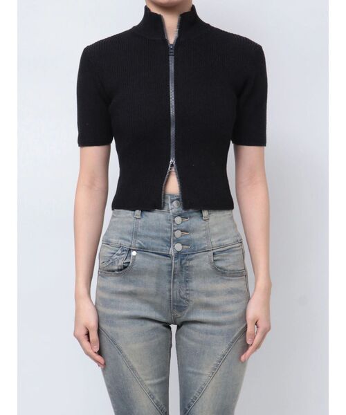 EMODA(エモダ)の「プレーティングハーフリブジップニット(ニット/セーター・レディース・グレー/ブラック/グリーン・FREE)」の2枚目の写真