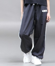 CHEER（チアー）の「サイドラインシャカシャカロングパンツ（その他パンツ）」