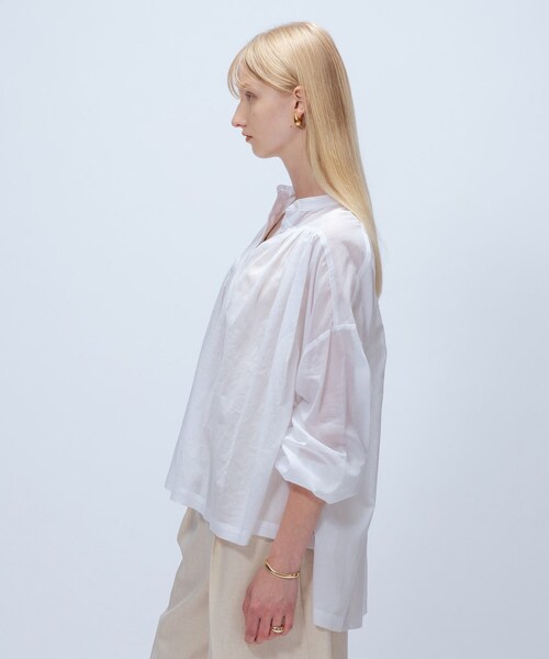cloenc（クロエンス）の「【手洗い可】コットンシフォンギャザーブラウス（シャツ/ブラウス・レディース・ブラック/オリーブ/ホワイト・02）」の8枚目の写真