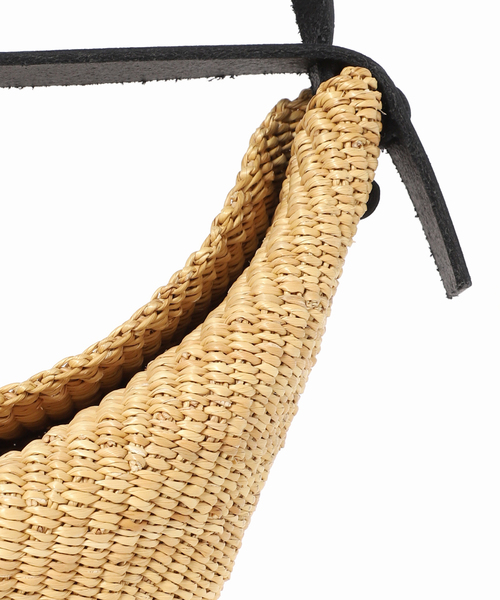 journal standard L'essage（ジャーナルスタンダードレサージュ）の「【INES BRESSAND/イネス ブレッサンド】MINI CROISSANT：ショルダーバッグ（ショルダーバッグ・レディース・アイボリー・FREE）」の6枚目の写真