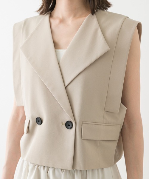 SENSE OF PLACE by URBAN RESEARCH(センスオブプレイスバイアーバンリサーチ)の「テーラードクロップドジレ(ベスト・レディース・ベージュ/ブラック/チャコールグレー・ONE)」の17枚目の写真