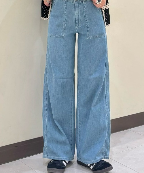 SOMETHING（サムシング）の「SOMETHING(サムシング)「SUMMER COOL」 涼しいワイドベーカーデニムパンツ（デニムパンツ・レディース・ライトインディゴブルー・M/L/XS/S）」の9枚目の写真