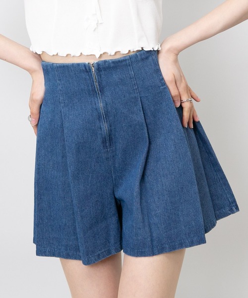 フラップポケットローライズショートパンツ（デニムパンツ