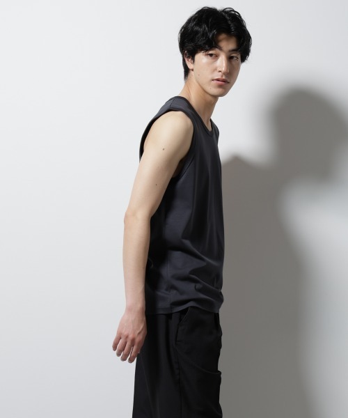 NANO universe（ナノユニバース）の「シルケットスムースノースリブプルオーバー（タンクトップ・メンズ・ブラック/スミクロ/ホワイト・S/M/L）」の15枚目の写真