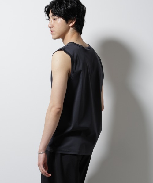 NANO universe（ナノユニバース）の「シルケットスムースノースリブプルオーバー（タンクトップ・メンズ・ブラック/スミクロ/ホワイト・S/M/L）」の14枚目の写真