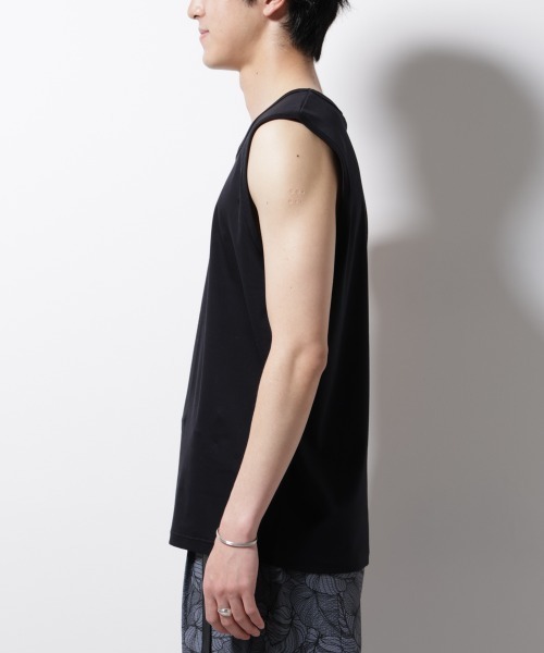 NANO universe（ナノユニバース）の「シルケットスムースノースリブプルオーバー（タンクトップ・メンズ・ブラック/スミクロ/ホワイト・S/M/L）」の9枚目の写真
